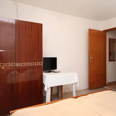 Mudri Dolac 118c Jelsa (Hvar)